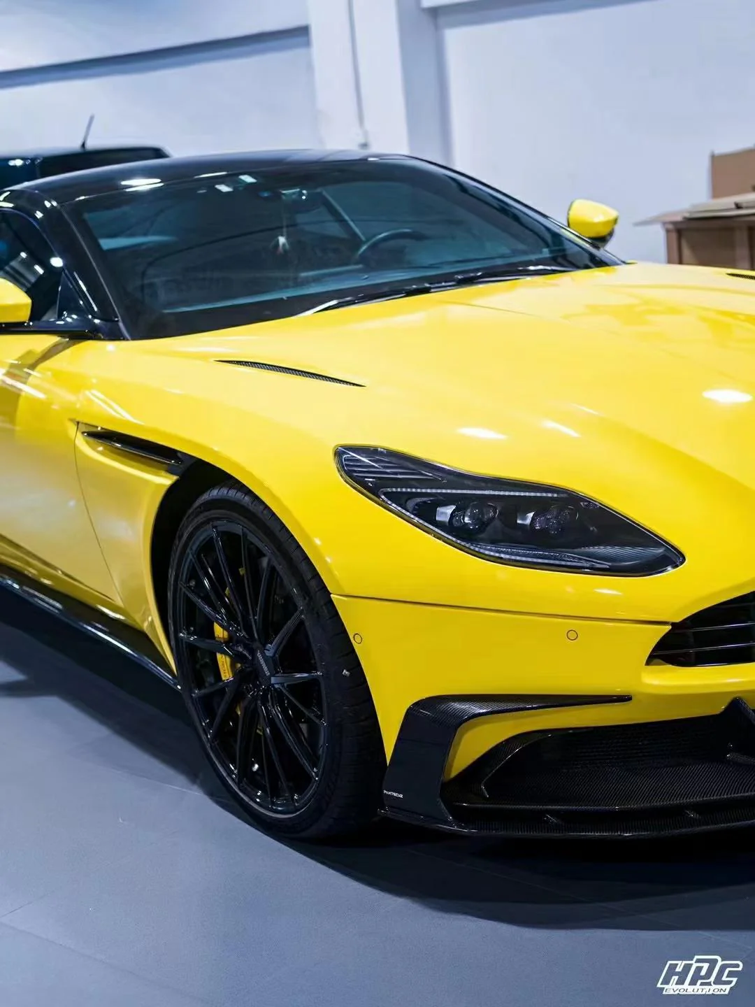 Aston Martin DB11 Paktechz Full Dry Carbon Aerodynamics kit - Image 25