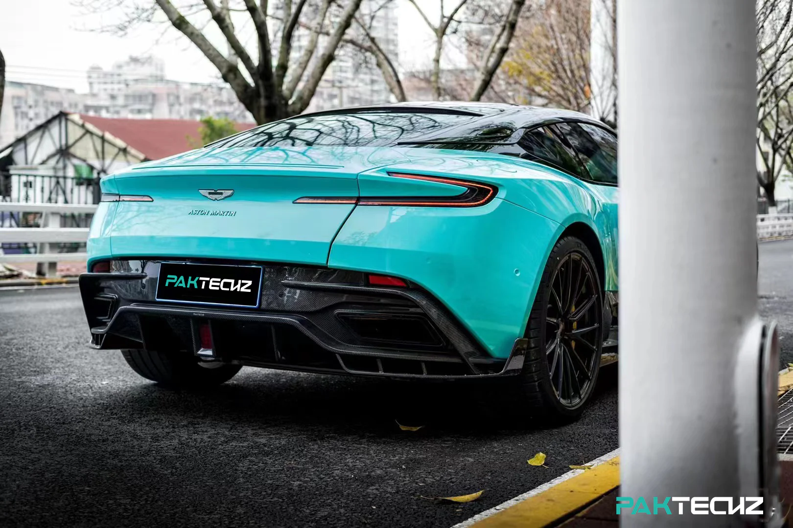 Aston Martin DB11 Paktechz Full Dry Carbon Aerodynamics kit - Image 7