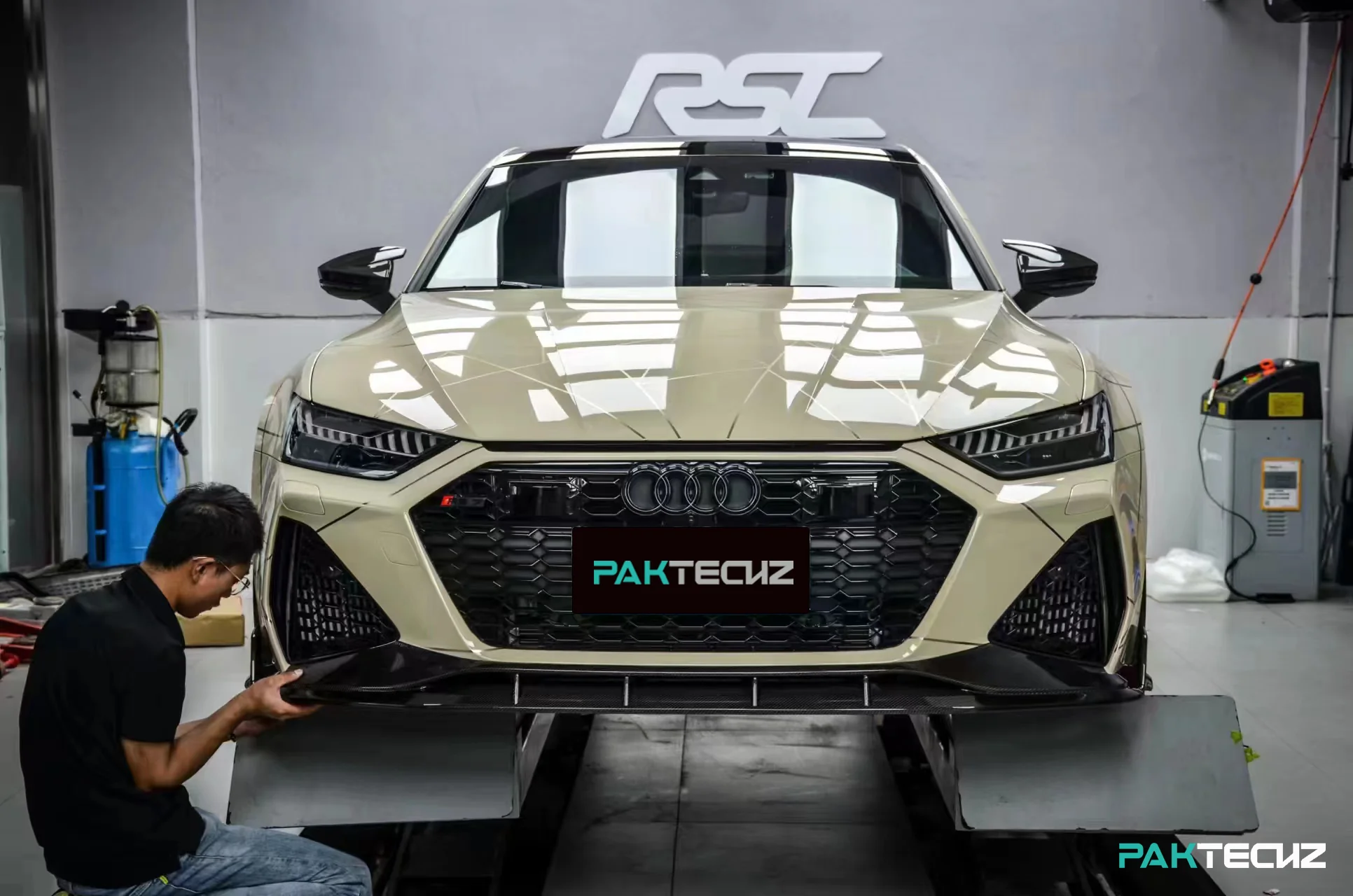 Audi RS7 C8 Paktechz Full Dry Carbon Aerodynamics kit - Image 12