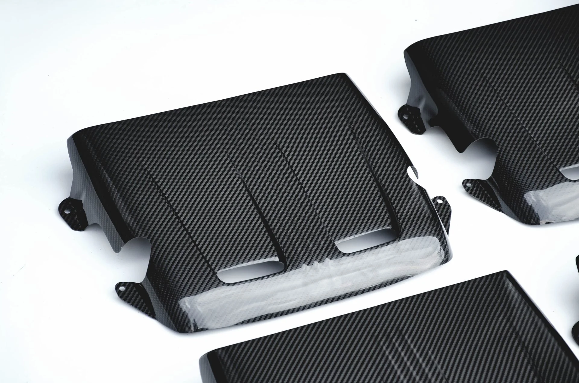 CMST Carbon Fiber Engine Cover for Mercedes Benz AMG C63 (2015-2020) - Image 14