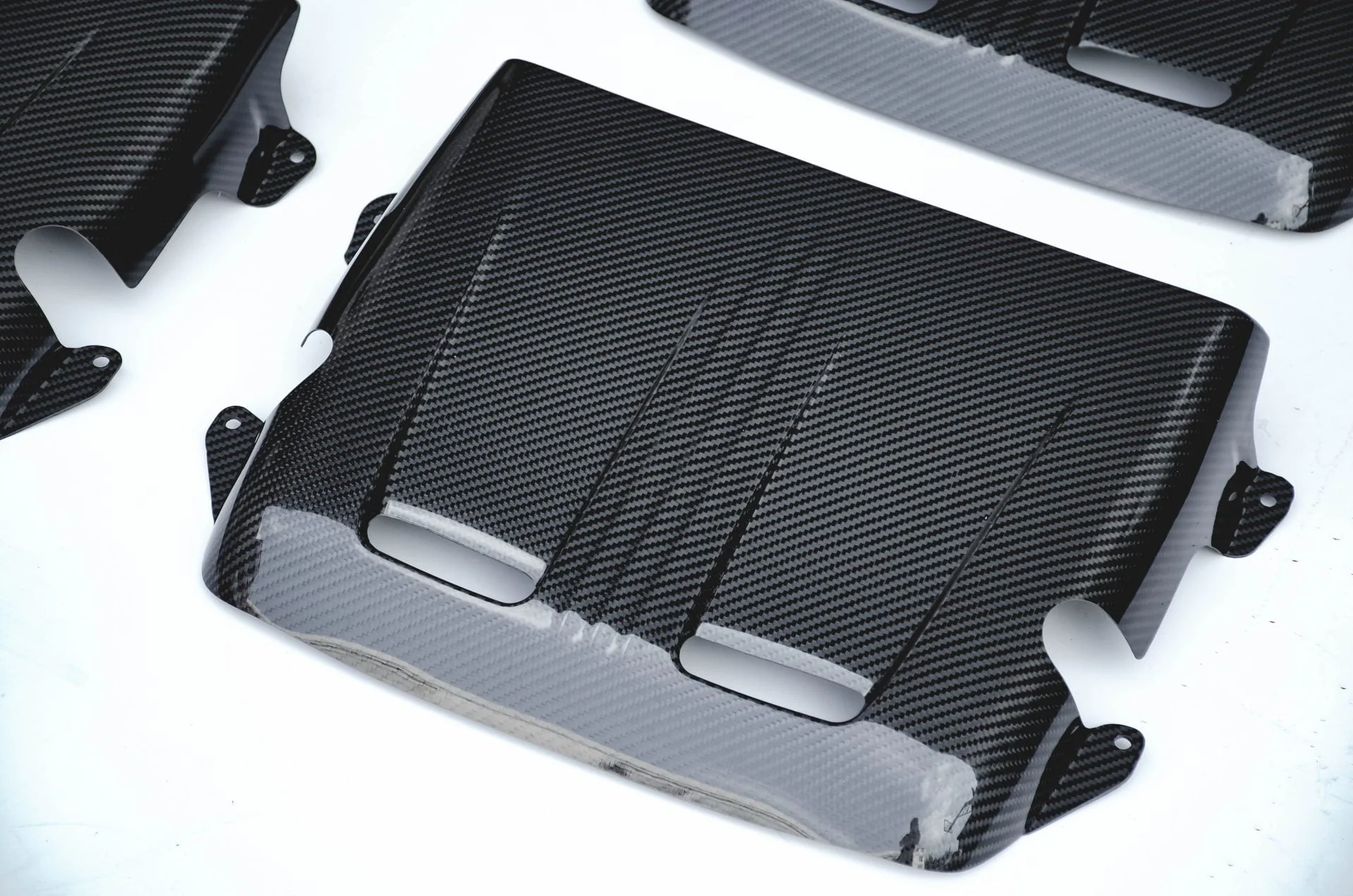 CMST Carbon Fiber Engine Cover for Mercedes Benz AMG GT & GTS & GTC & GTR 2015-ON - Image 4