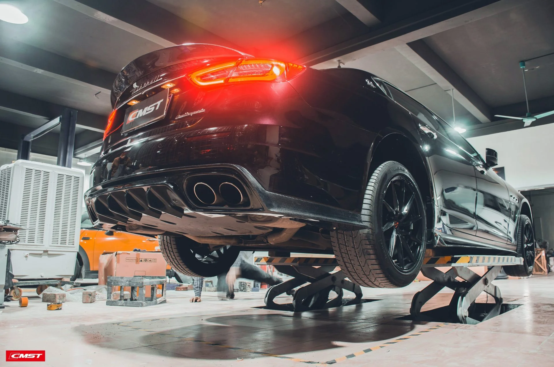 CMST Carbon Fiber Full Body Kit for Maserati Quattroporte 2017-2019 - Image 9