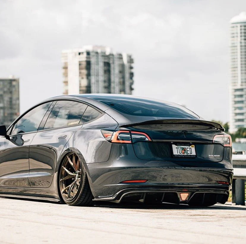 CMST Carbon Fiber Full Body Kit Style C for Tesla Model 3 - Image 13