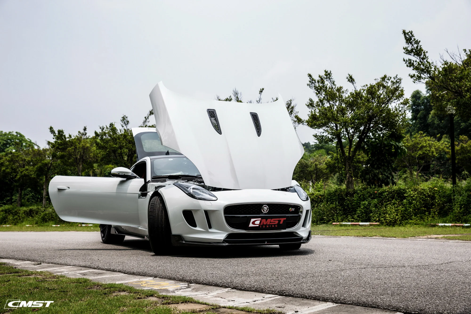 CMST Carbon Fibre Bodykit For Jaguar F-Type 2014-2018 - Image 17