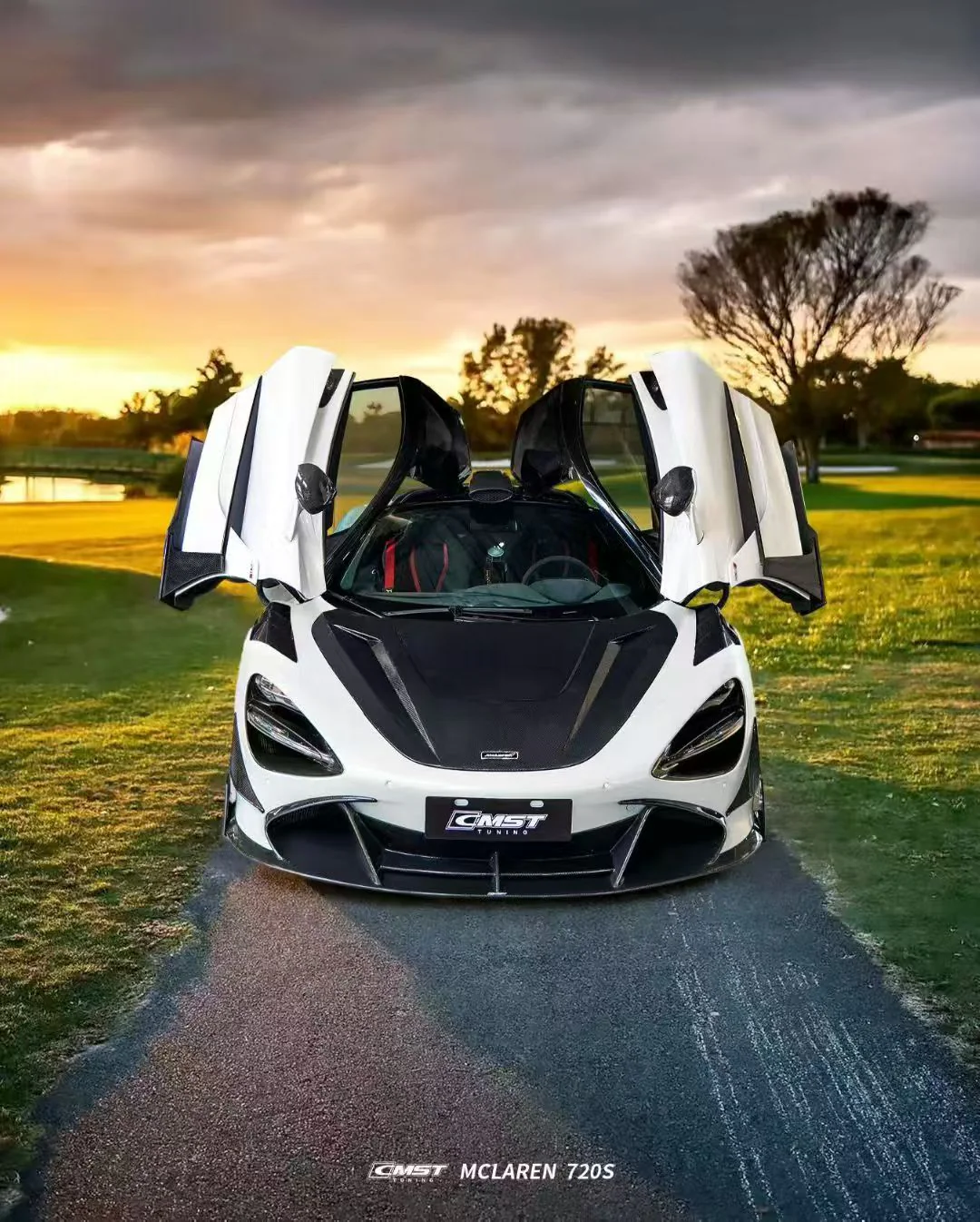 CMST McLaren 720s Full Dry Carbon Kit - Image 45