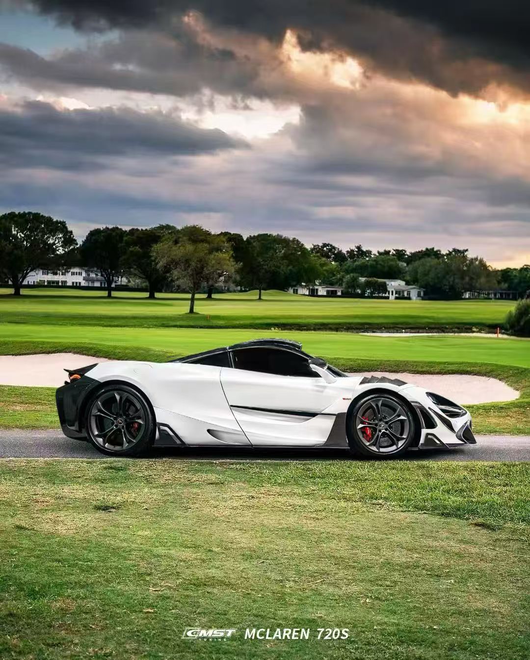CMST McLaren 720s Full Dry Carbon Kit - Image 49