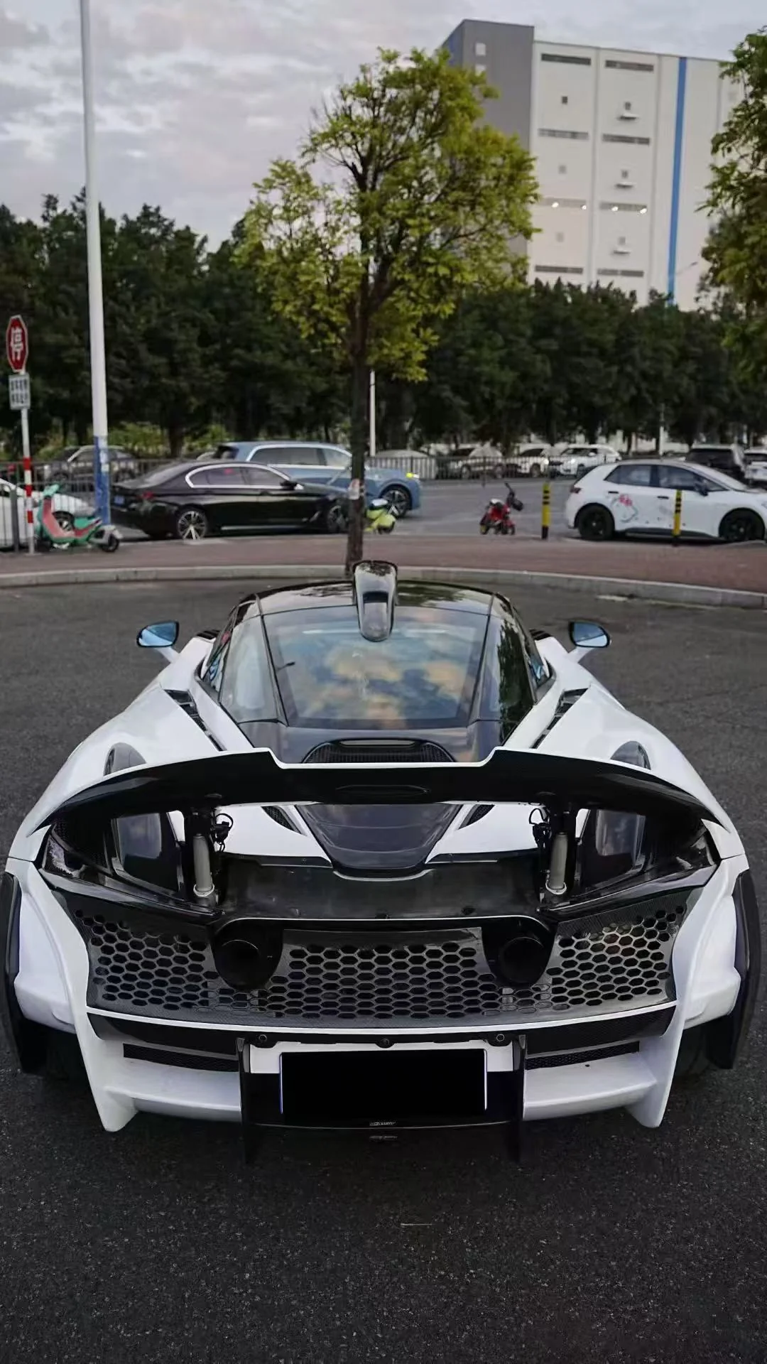CMST McLaren 720s Full Dry Carbon Kit - Image 51