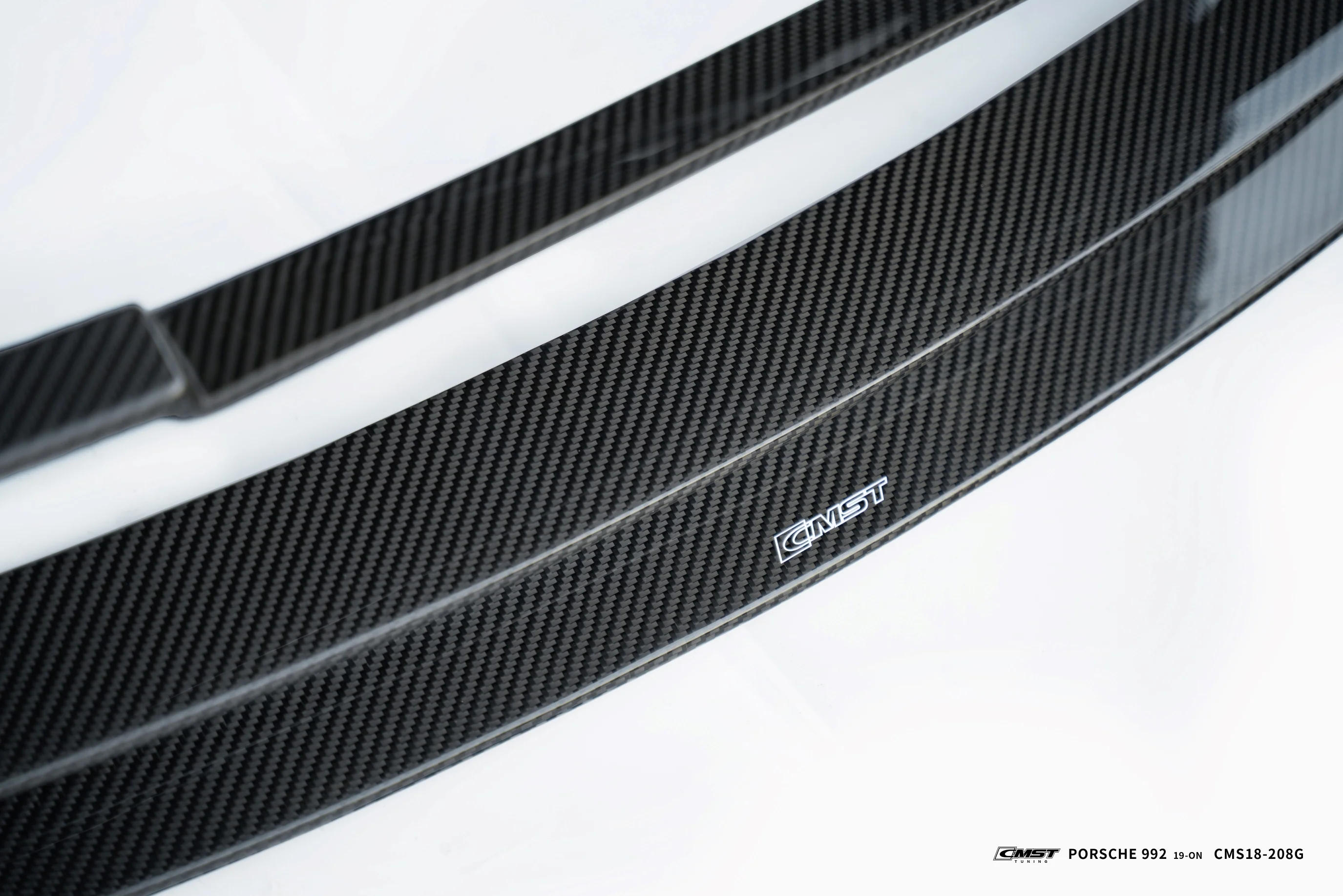 CMST Porsche 911 (992) 2019+ Dry Carbon Full Bodykit - Image 15