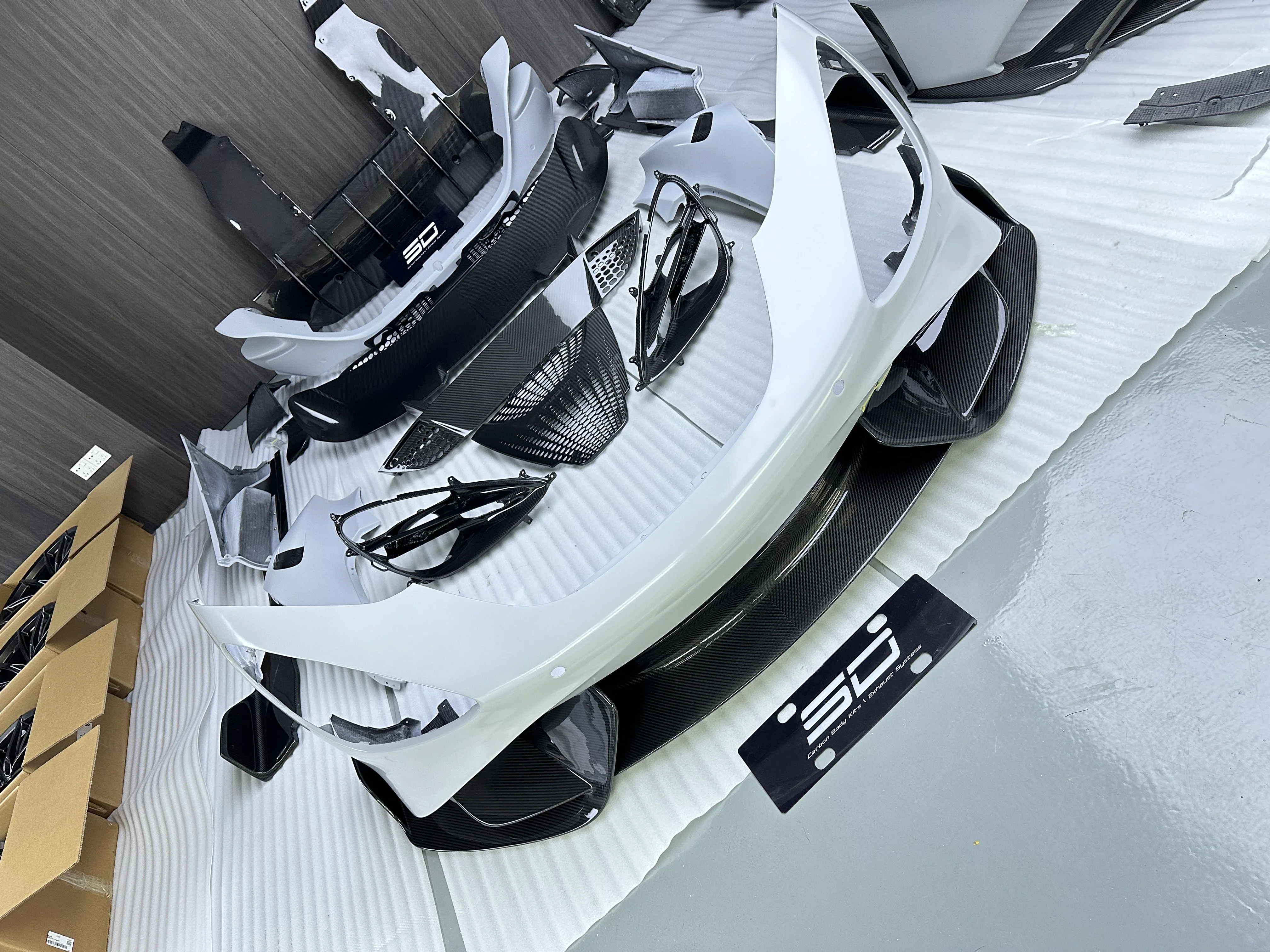SD Dry Carbon Fibre Conversion Full Body Kit for McLaren 720S to 765LT - Image 18