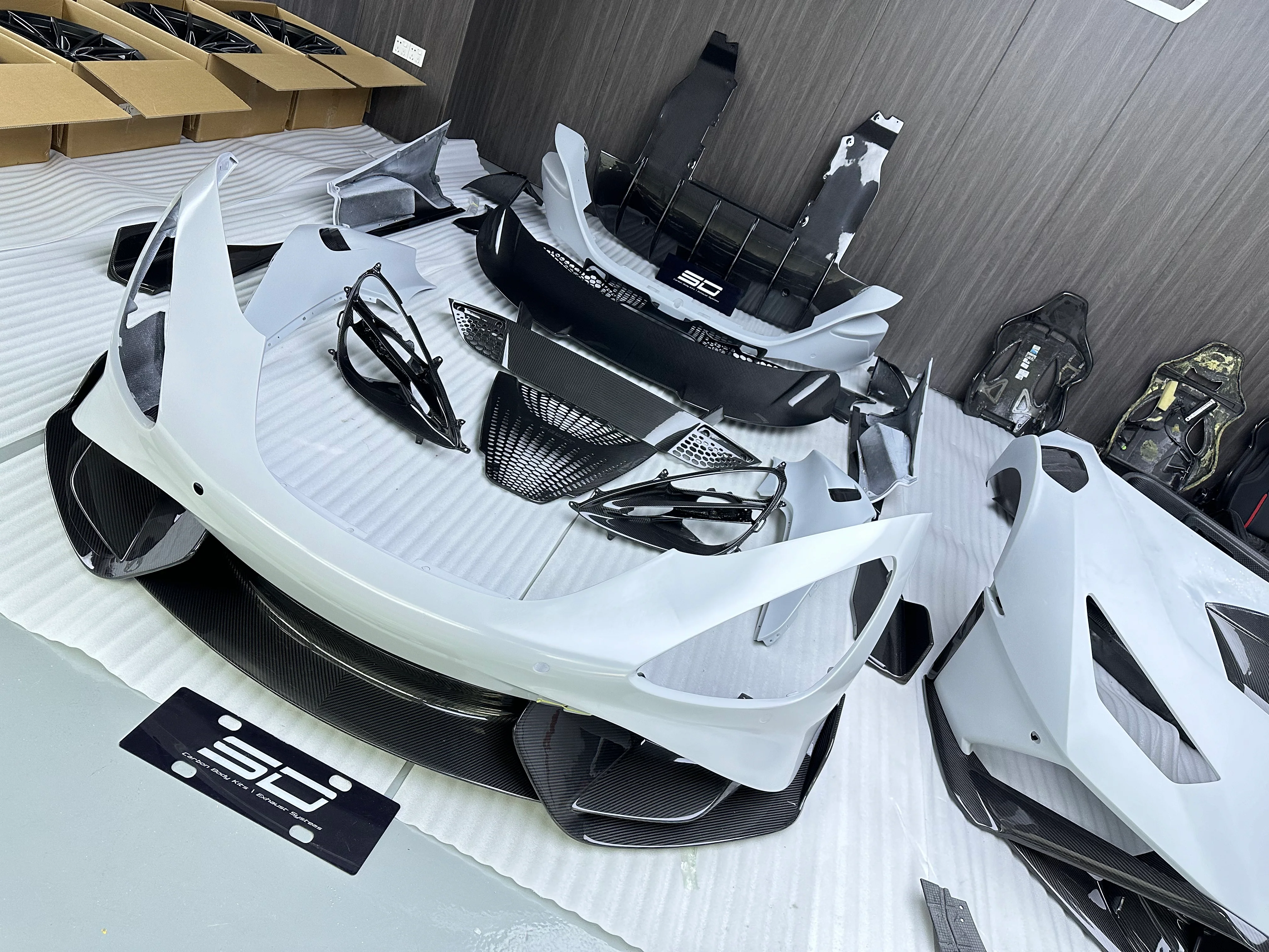 SD Dry Carbon Fibre Conversion Full Body Kit for McLaren 720S to 765LT - Image 21