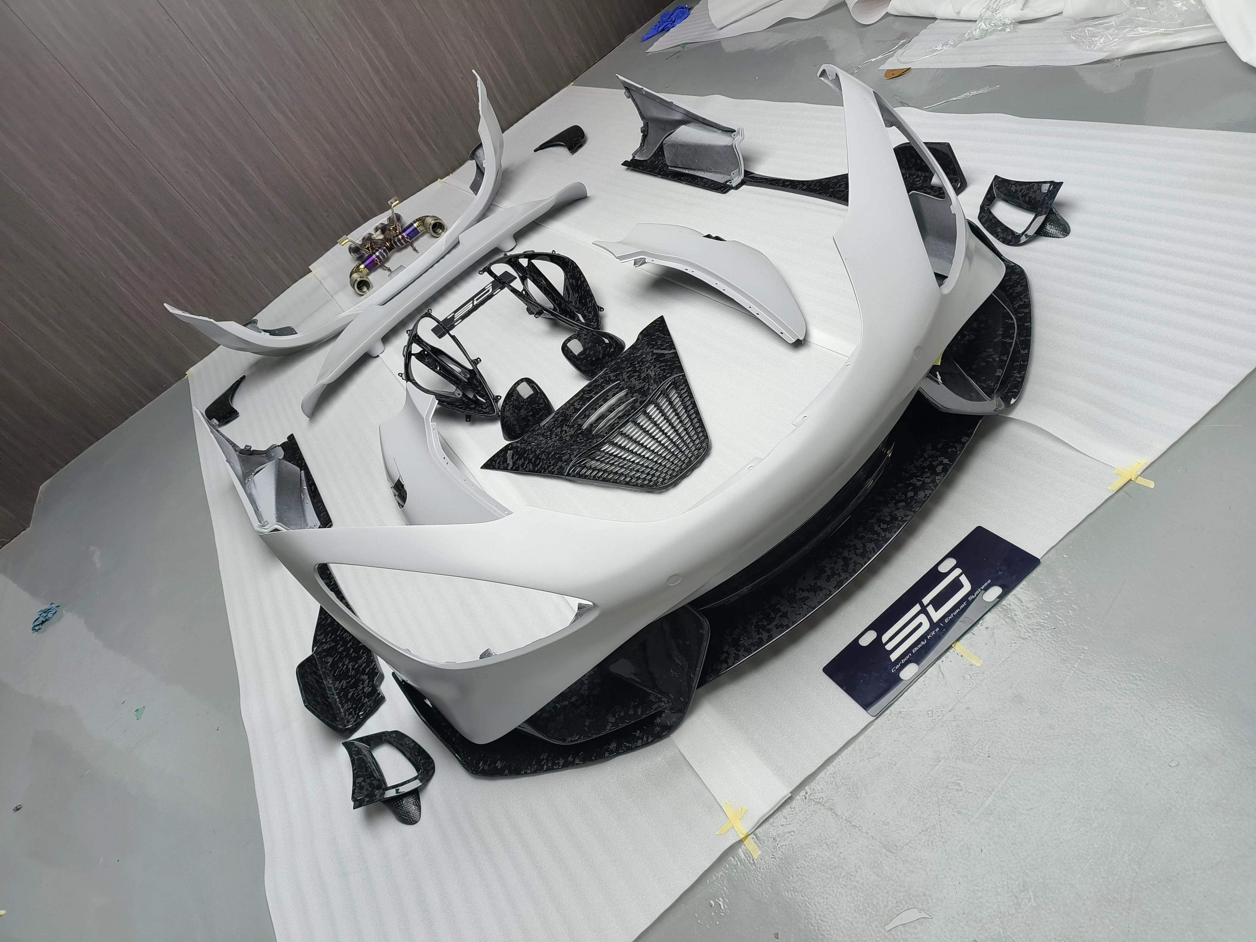 SD Dry Carbon Fibre Conversion Full Body Kit for McLaren 720S to 765LT - Image 22