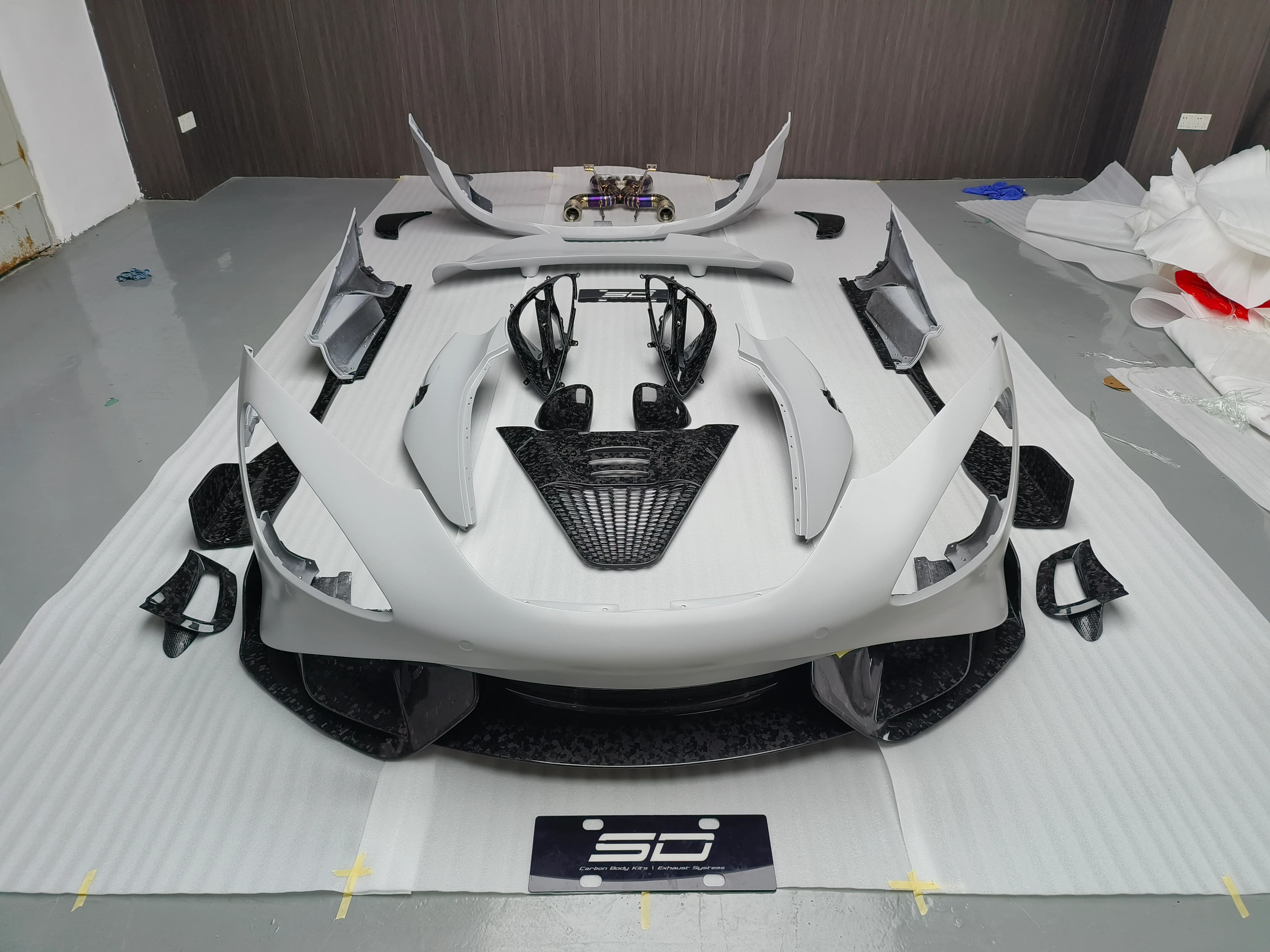 SD Dry Carbon Fibre Conversion Full Body Kit for McLaren 720S to 765LT - Image 23