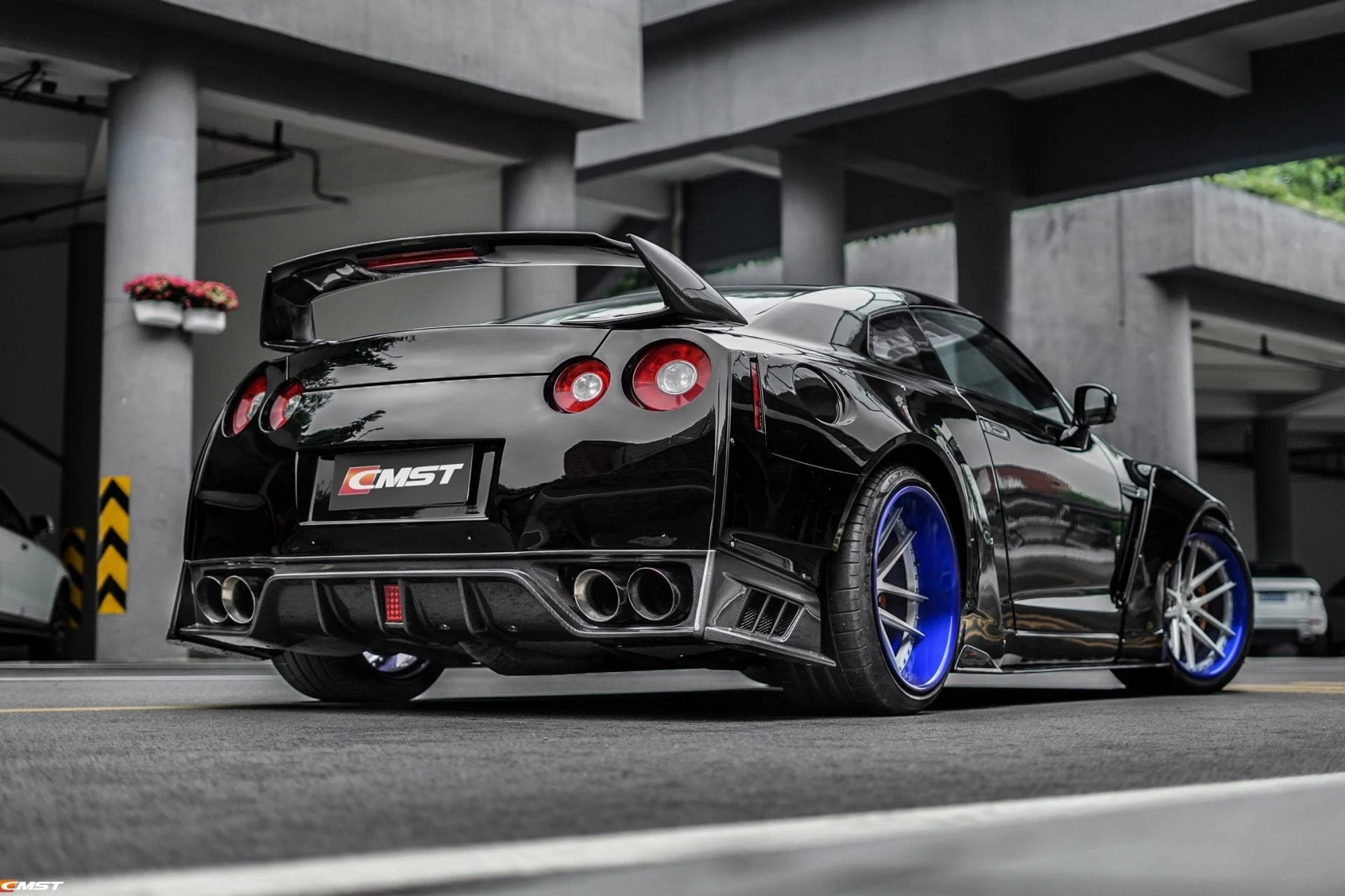 CMST Tuning  Facelift Conversion Partial Carbon Fiber Full Body Kit for Nissan GTR GT-R R35 2008-2016 - Image 14