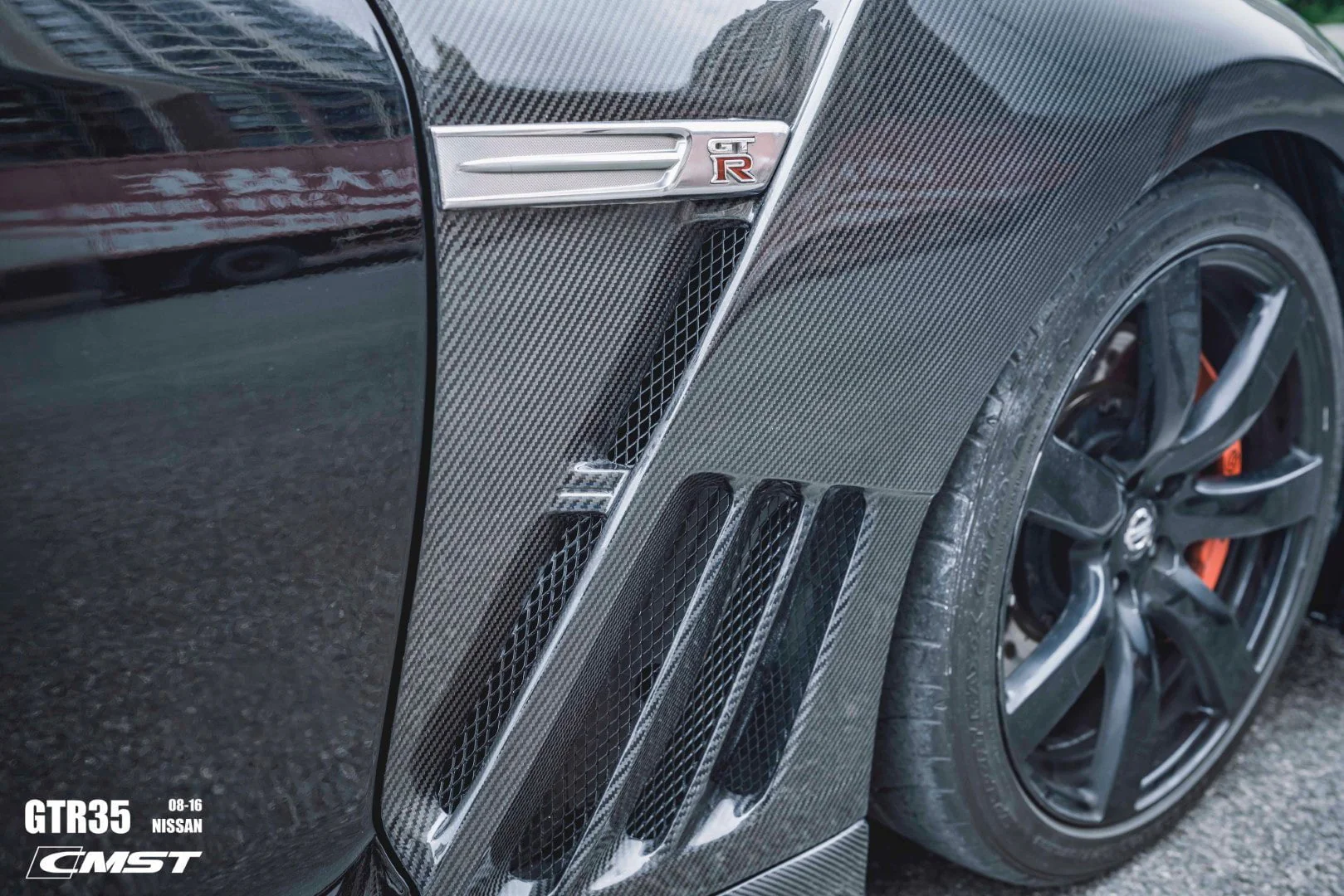 CMST Tuning Pre-preg Carbon Fiber Front Fenders for Nissan GTR GT-R R35 2008-2022 (Pair) - Image 13