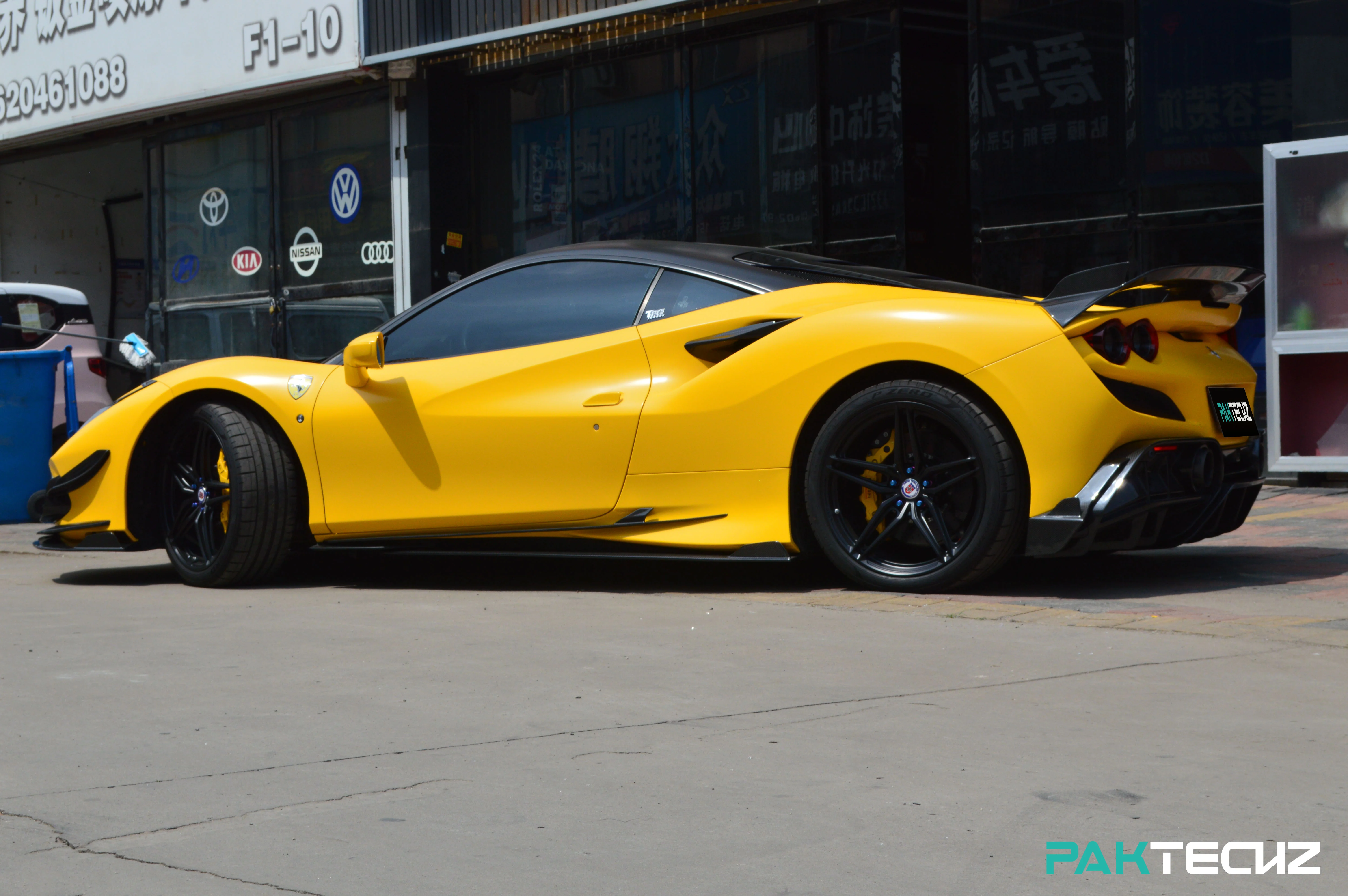 Ferrari F8 Paktechz Full Dry Carbon Aerodynamics kit - Image 6
