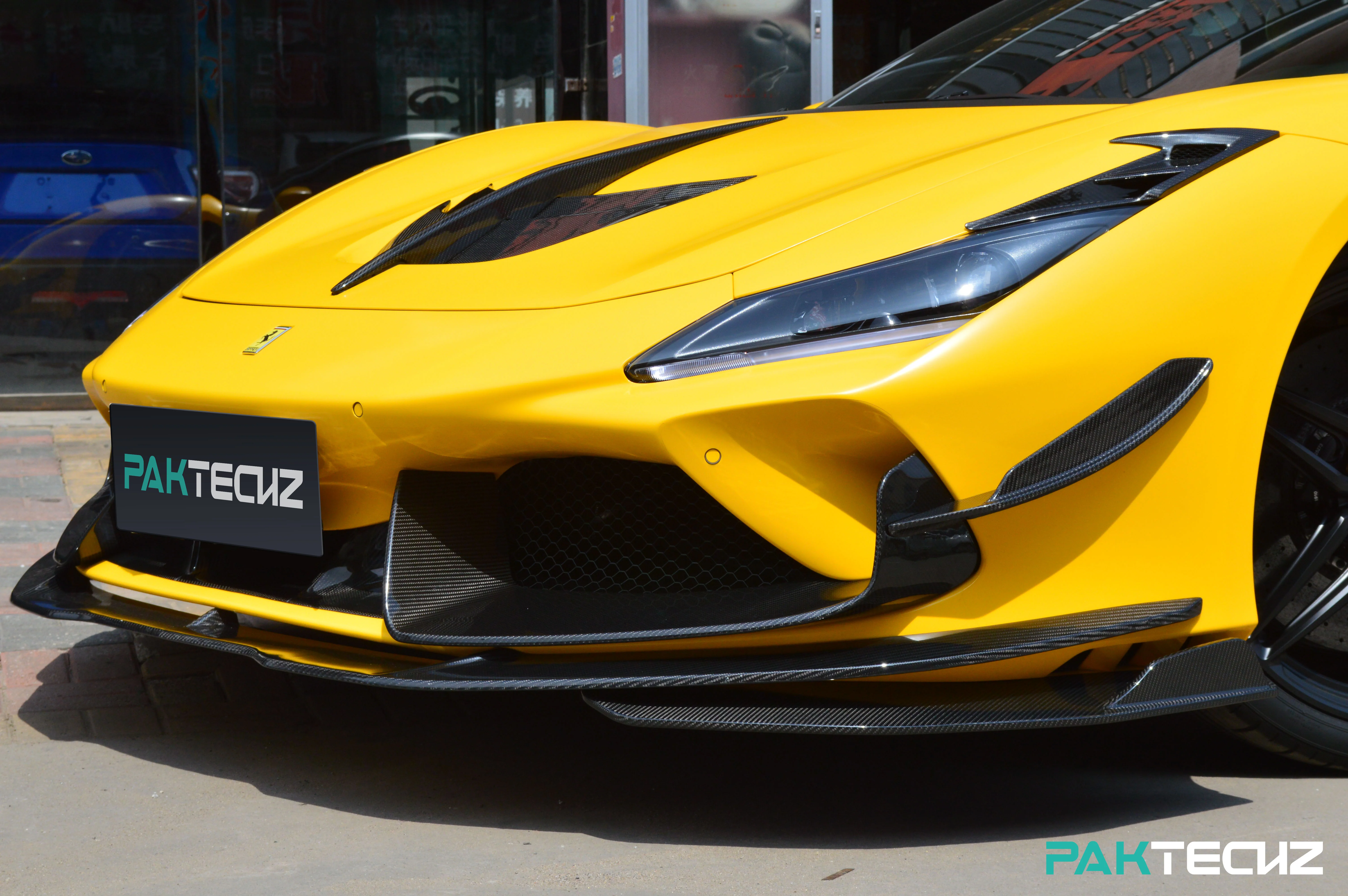 Ferrari F8 Paktechz Full Dry Carbon Aerodynamics kit - Image 7