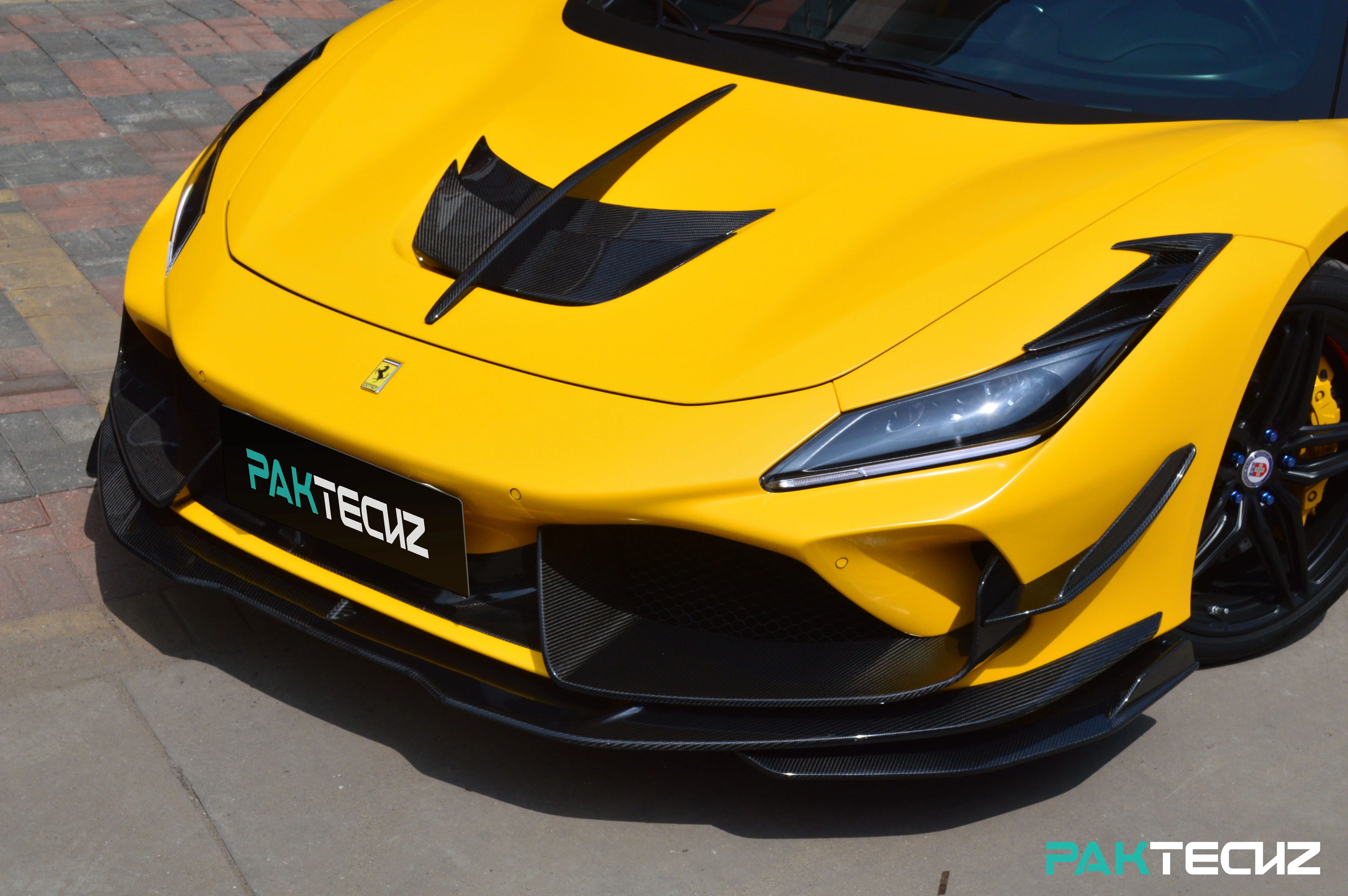 Ferrari F8 Paktechz Full Dry Carbon Aerodynamics kit - Image 8