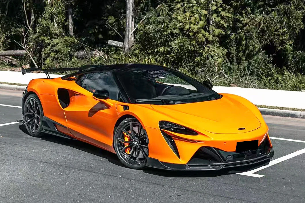 MIW Design 2023-ON McLaren Artura Coupe – ANAMS Dry Carbon Kit - Image 3