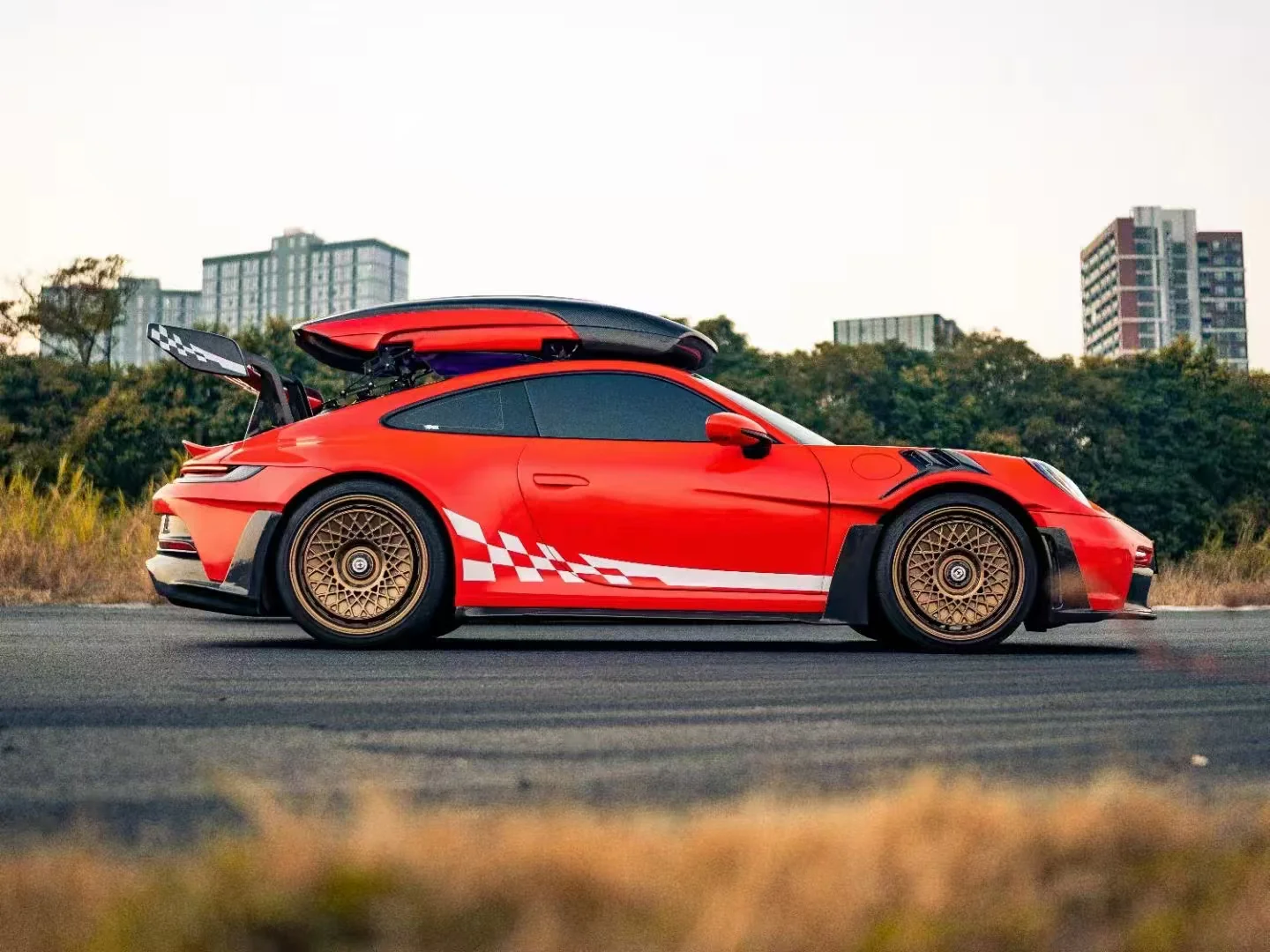 Porsche 911 992.1 Upgrade to GT3 RS Full PP Polypropylene + Dry-Carbon Fibre Conversion Kit - Image 28