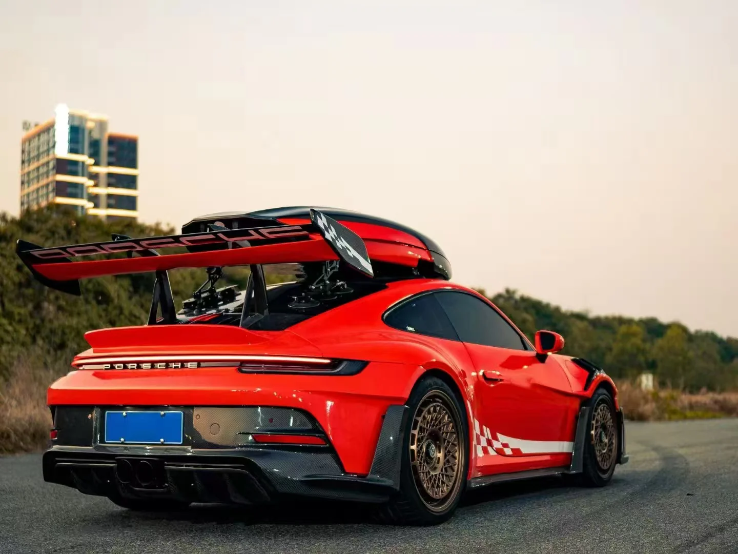 Porsche 911 992.1 Upgrade to GT3 RS Full PP Polypropylene + Dry-Carbon Fibre Conversion Kit - Image 29