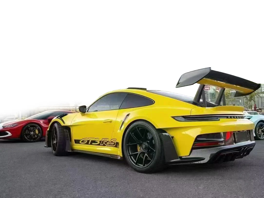 Porsche 992 GT3 RS Plastic OEM Dry-Carbon Replacement Kit - Image 6