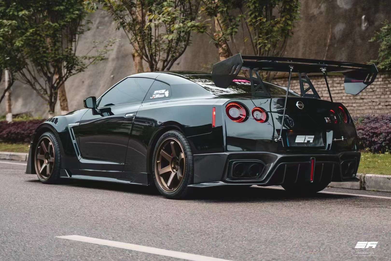 Robot Craftsman Nissan GTR Narrowbody R35 Rear Diffuser - Image 8