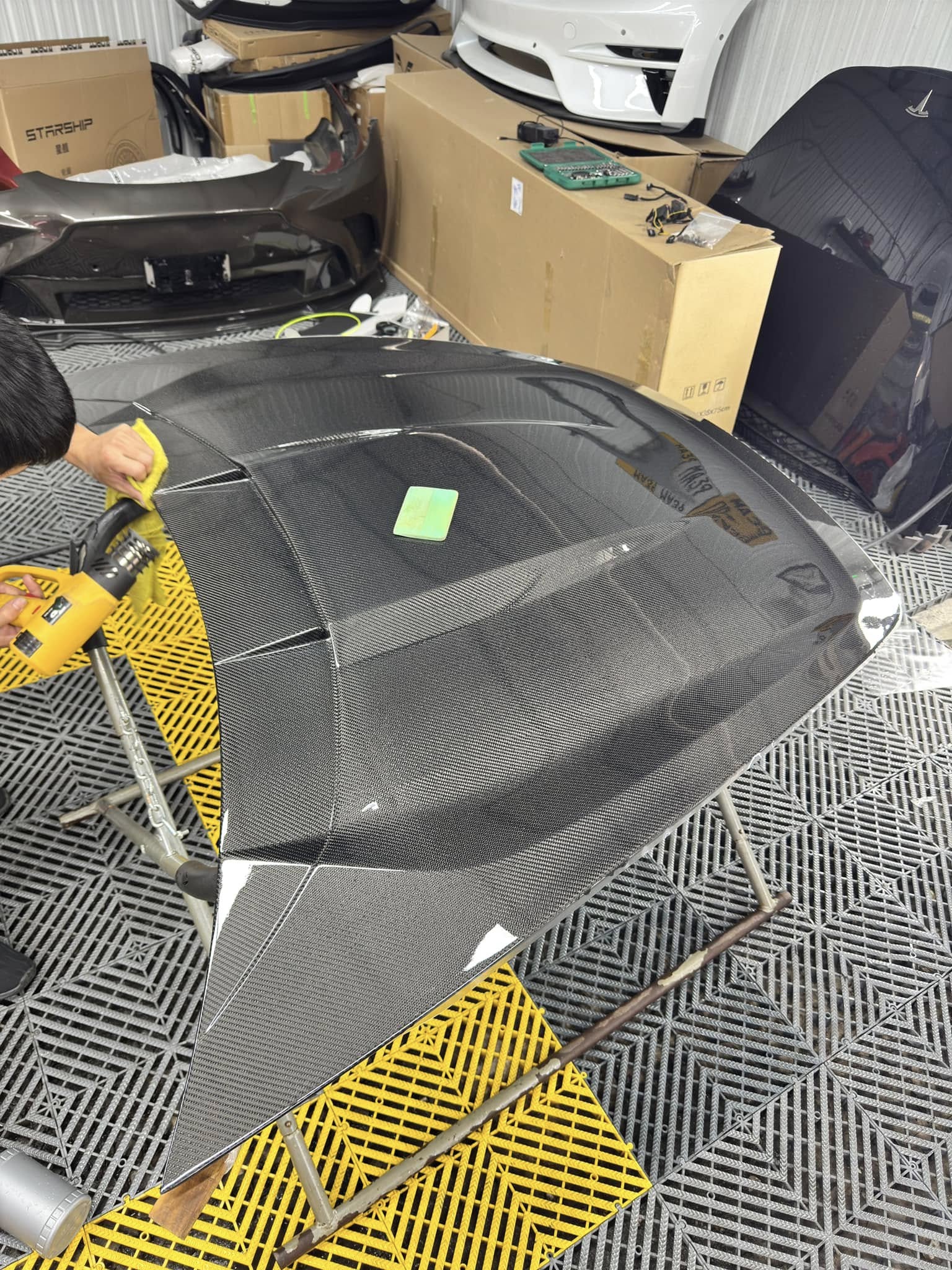Robot Craftsman Tesla Model 3 Highland Bonnet / Hood - Image 12
