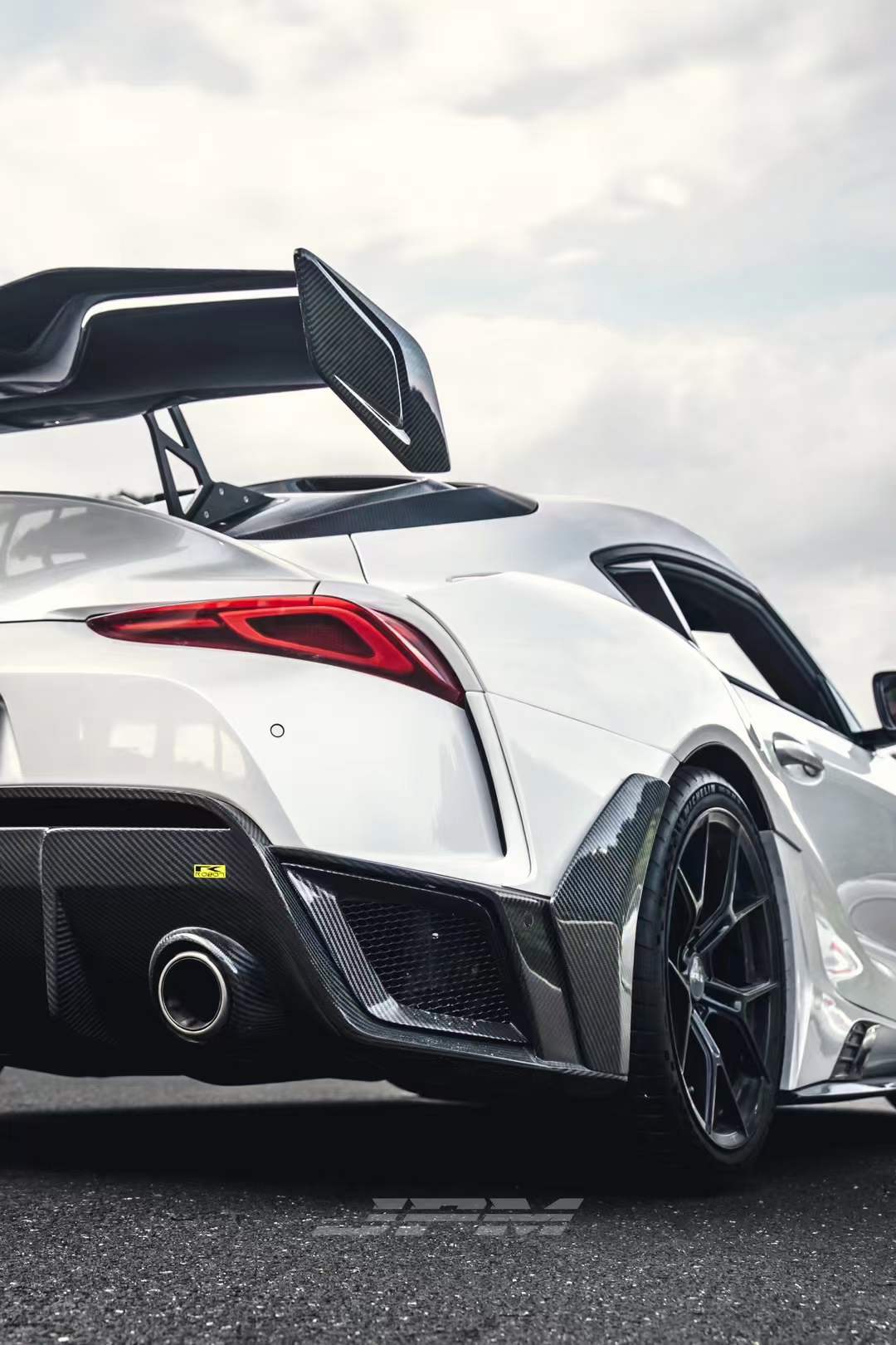 Robot Toyota GR Supra  Alerion B Complete Narrow Body Kit - Image 29