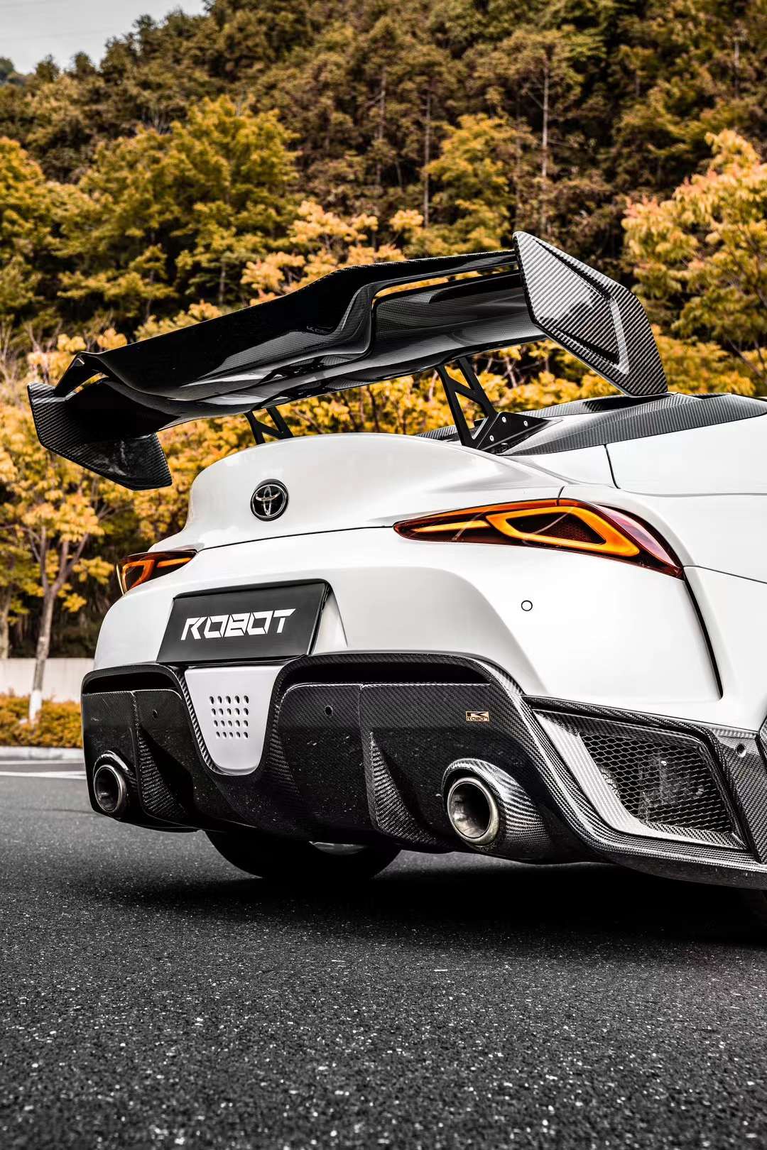 Robot Toyota GR Supra  Alerion B Complete Narrow Body Kit - Image 5