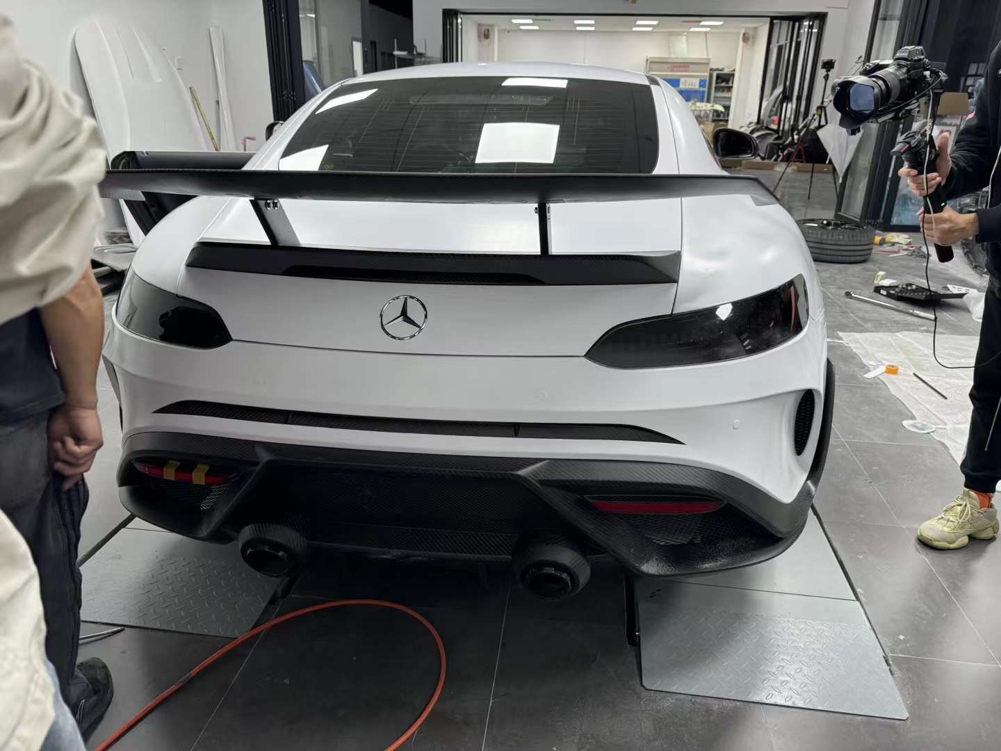 Robot Works Mercedes AMG GT Spoiler - Image 6