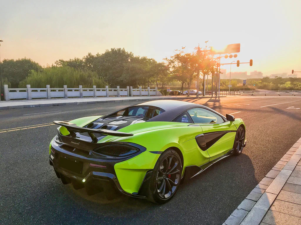 SD Carbon 600LT Conversion Body Kit for McLaren 540C 570S Full Prepreg / Dry Carbon - Image 3