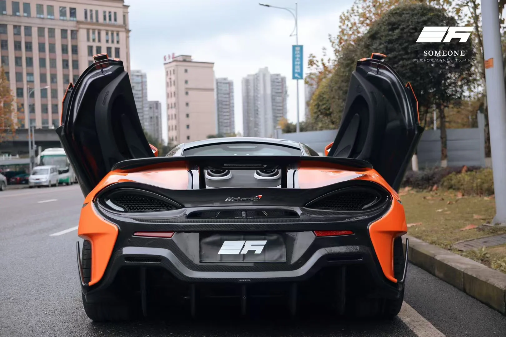 SD Carbon 600LT Conversion Body Kit for McLaren 540C 570S Full Prepreg / Dry Carbon - Image 30